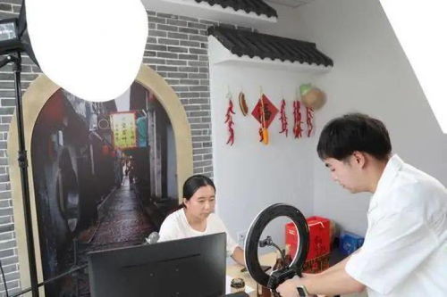 帶動農(nóng)戶增收746萬 海安這個(gè)村家禽產(chǎn)業(yè)太牛了